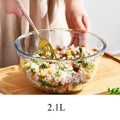 Grand bol en verre transparent de 2,1L idéal pour mélanger salades et préparations culinaires
