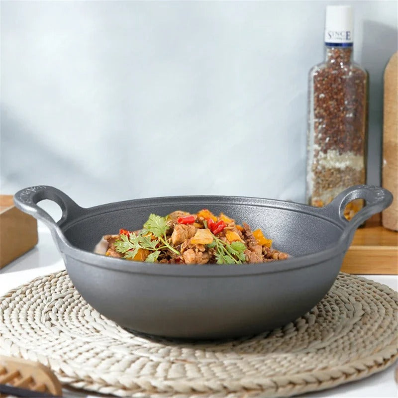 Grand Faitout en Fonte 34 cm Sans Revêtement – Tous Feux avec plat de légumes mijotés