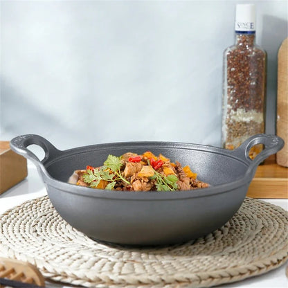Grand Faitout en Fonte 34 cm Sans Revêtement – Tous Feux avec plat de légumes mijotés