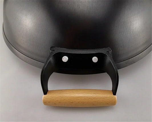 Grand Wok en Fonte 32 ou 36 cm Compatible Gaz et Induction avec poignée en bois ergonomique