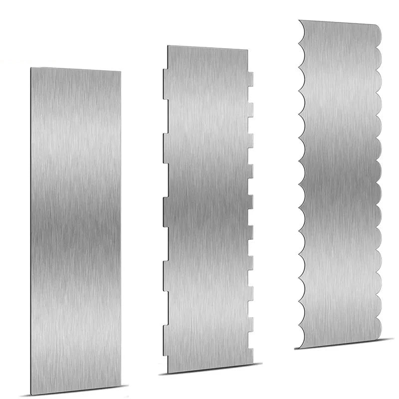 Set de grattoirs à gâteau en inox pour décoration, incluant des bords lisses et dentelés