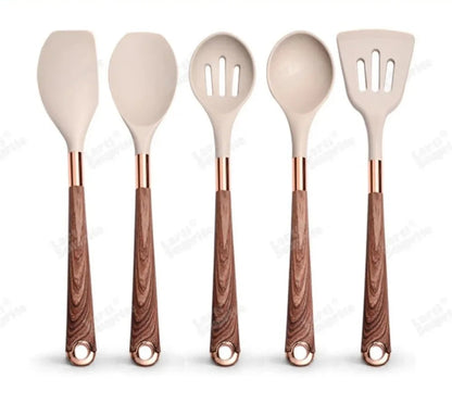 Ustensiles Silicone Rose Gold LARTI SCUPRITE – Set Cuisine cinq ustensiles en silicone rose gold avec manches effet bois