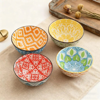 Lot de 4 Bols en Céramique Colorés avec des motifs vibrants pour servir vos plats préférés