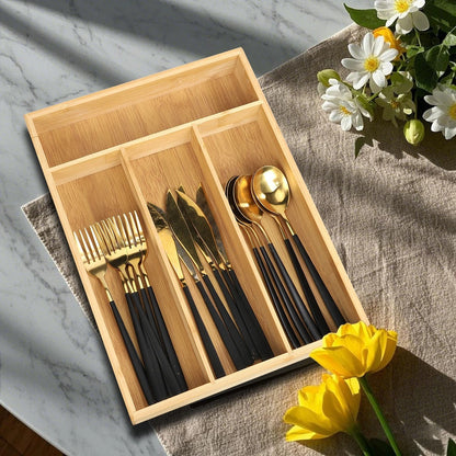 Organisateur de Couverts pour Tiroir en Bambou avec couverts dorés et noirs élégants
