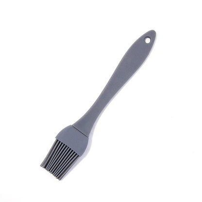 Pinceau de Cuisine en Silicone gris avec des poils souples pour l'application de sauces