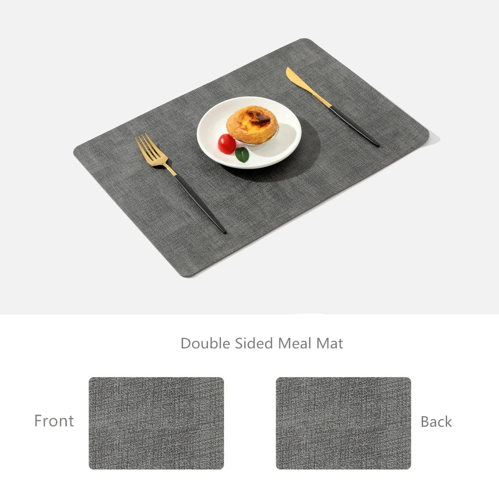 Set de Table Similicuir lot de 4 – Étanche & Anti-Taches. Sous-assiette gris texturé double face avec assiette et couverts dorés