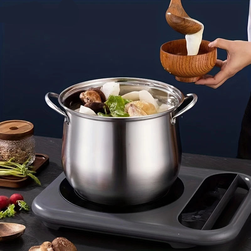 Marmite Inox 22/24 cm – Grande Capacité Gaz et Induction remplie de légumes en cuisson