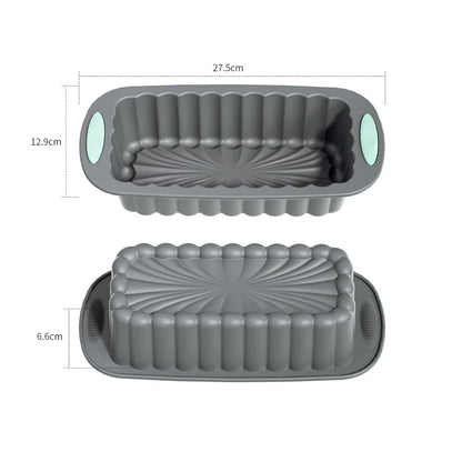 Moule à cake silicone anti-adhésif démoulage facile avec des dimensions indiquées pour une utilisation pratique
