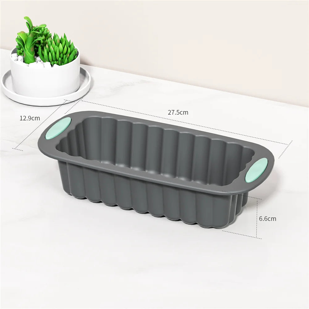 Moule à cake silicone anti-adhésif démoulage facile en gris avec dimensions de 27,5 x 12,9 x 6,6 cm
