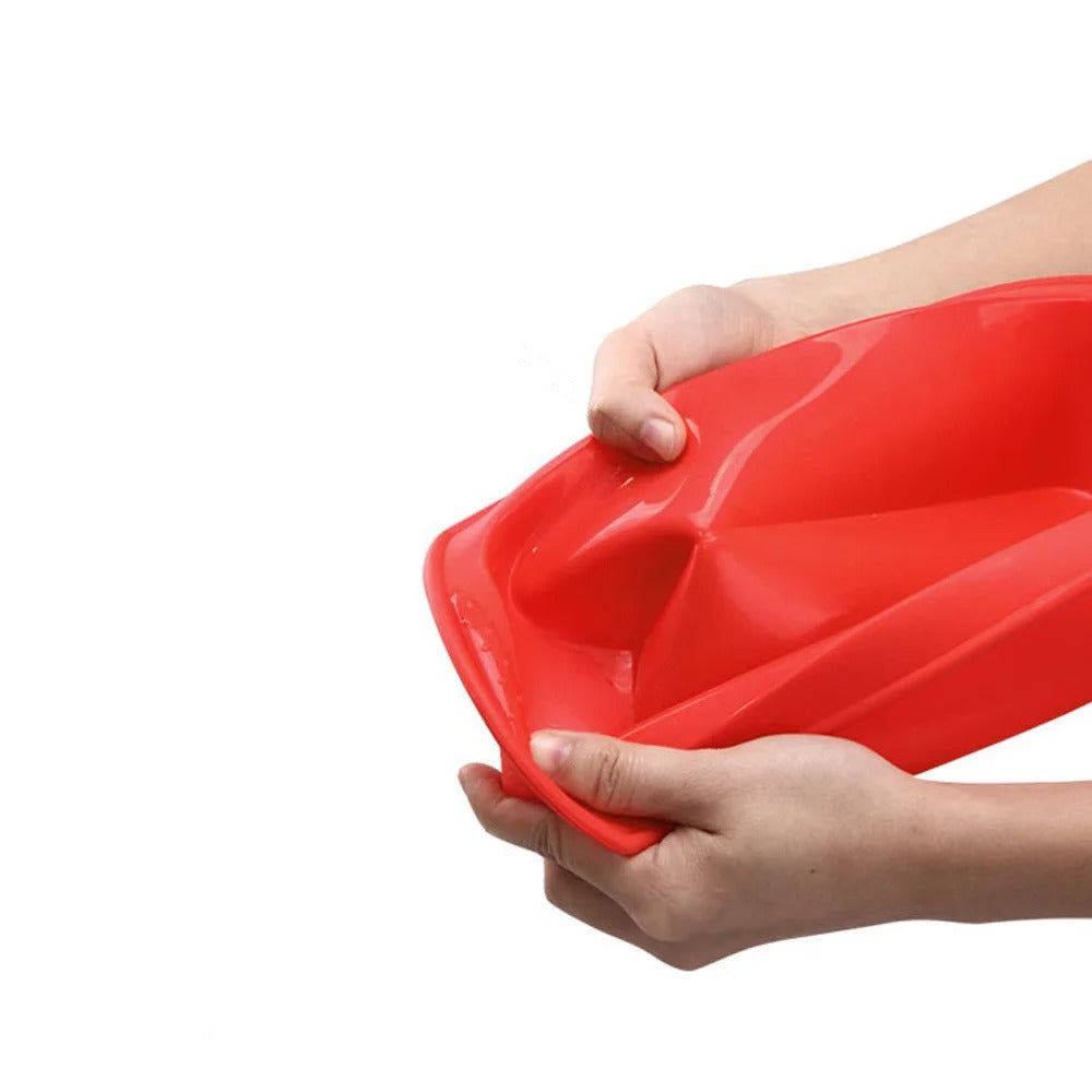 Moule à cake silicone rouge, flexible, idéal pour des pâtisseries faciles à démouler
