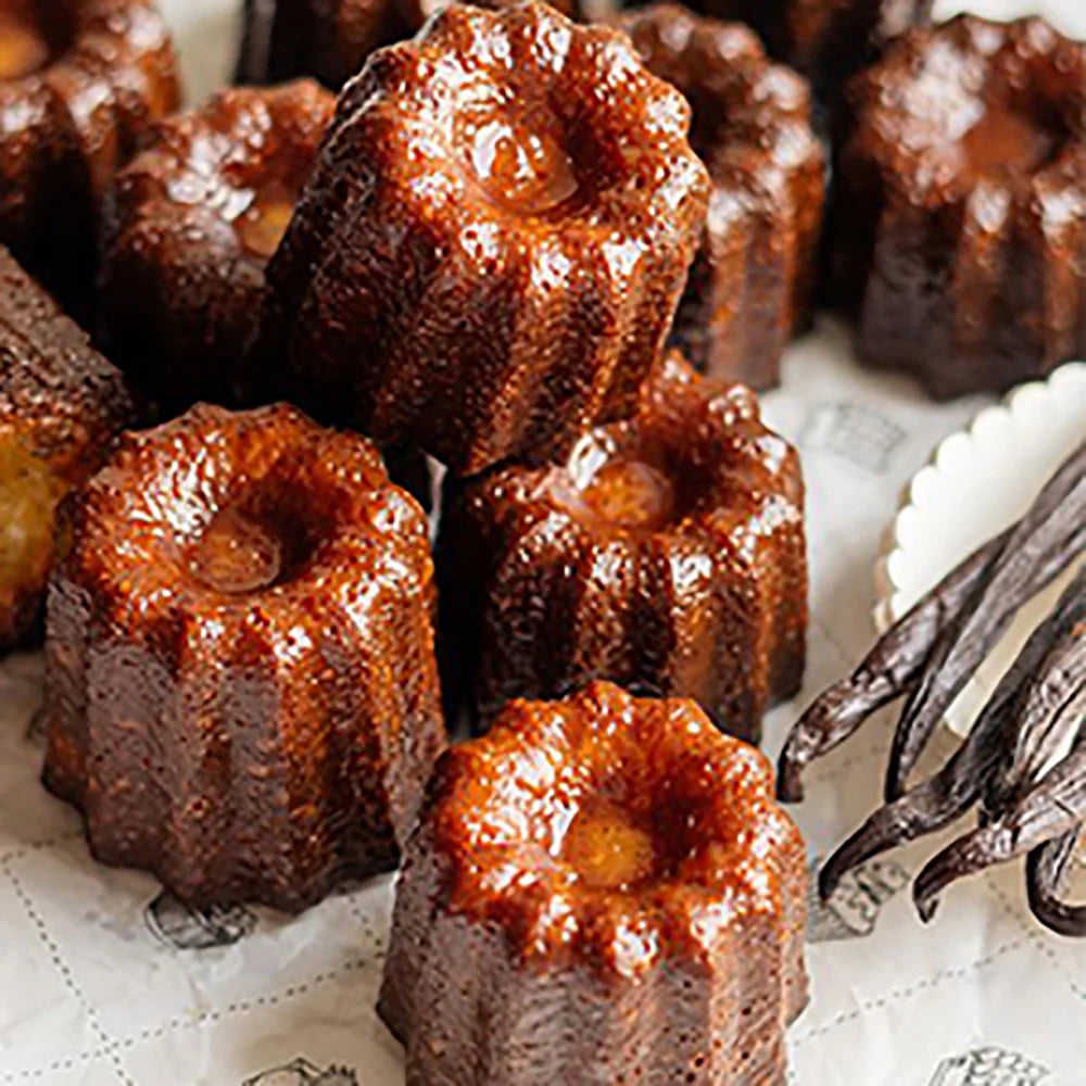 Moule à cannelés en silicone – 15 cavités avec cannelés dorés et vanille pour pâtisserie