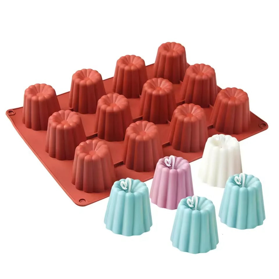 Moule à Cannelés en Silicone – 8, 12 ou 18 Cannelés avec des couleurs variées et une texture flexible.