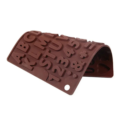 Moule en silicone lettres et chiffres pour chocolat en forme flexible pour des créations sucrées faciles