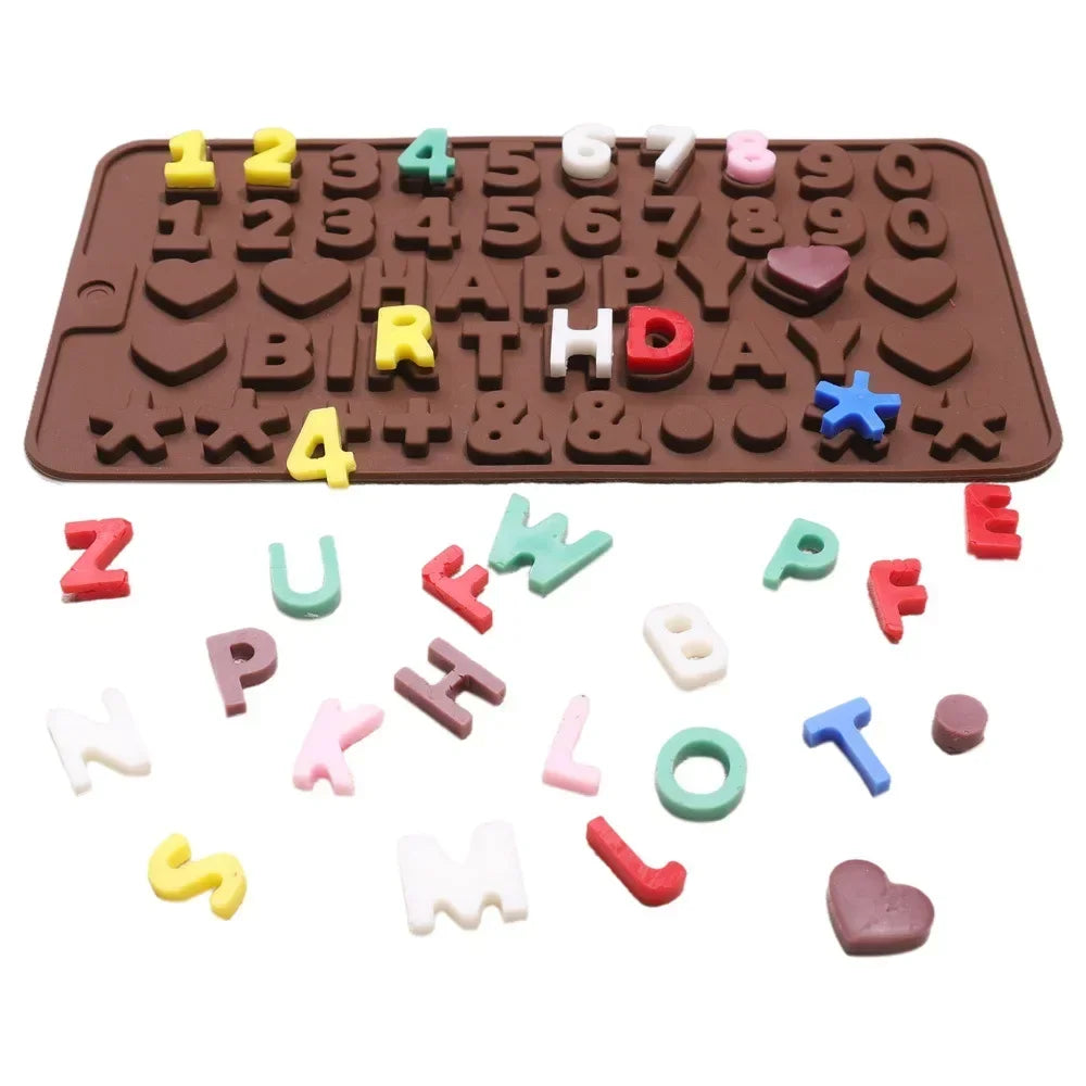 Moule en silicone lettres et chiffres pour chocolat avec des formes variées et colorées