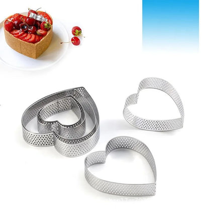 Moules Cœur en Inox Perforés – Lot de 6 pour créer des desserts en forme de cœur avec des fruits.