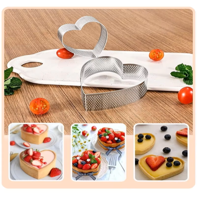 Moules Cœur en Inox Perforés – Lot de 6 pour réaliser de magnifiques desserts en forme de cœur