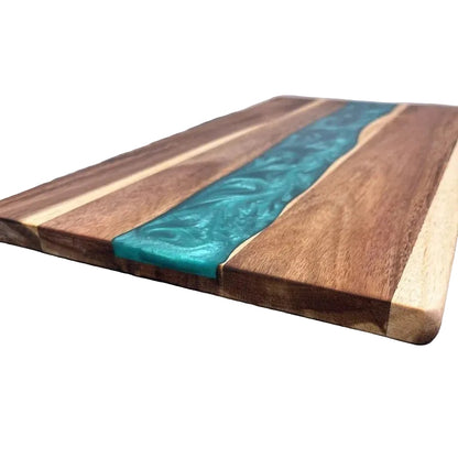 Planche à découper en bois massif et résine époxy 46 x 23 cm avec design élégant et durable