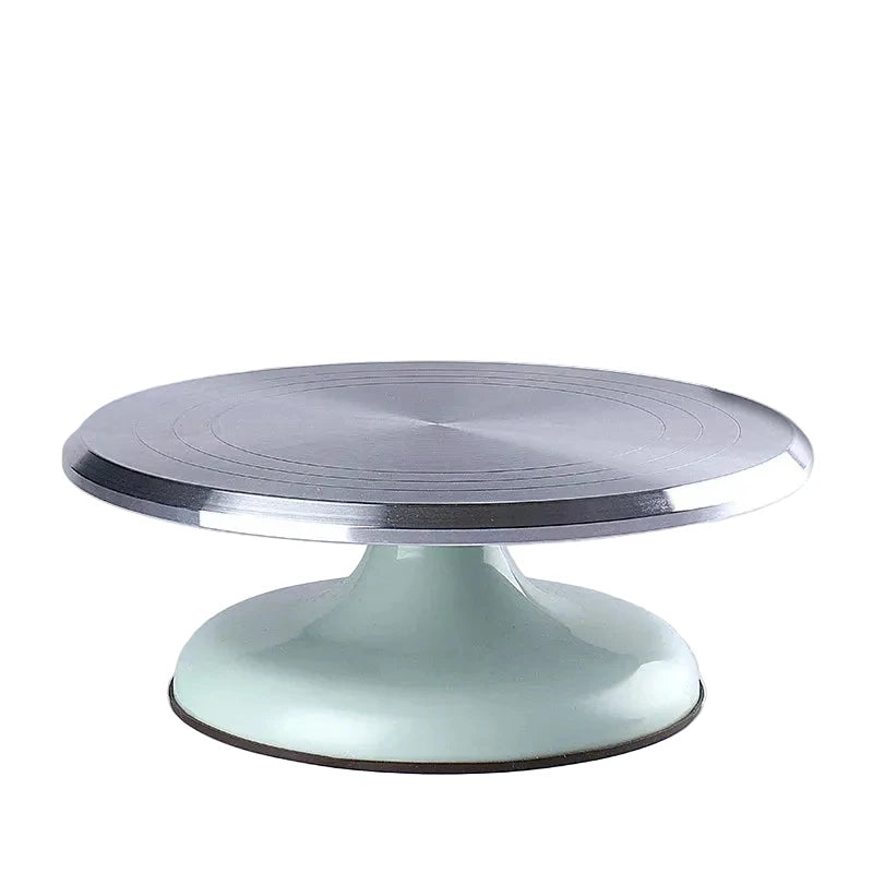 Plateau tournant de pâtisserie 25cm pour décorer vos gâteaux avec une base en métal et un design élégant