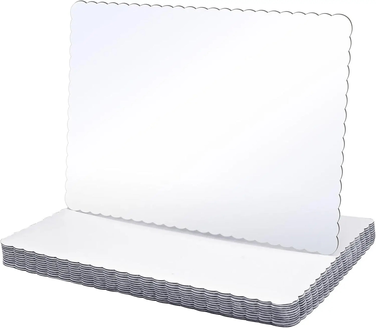 Plateaux à Gâteaux Rectangulaires Jetables - lot de 20, idéaux pour servir et offrir des gâteaux.