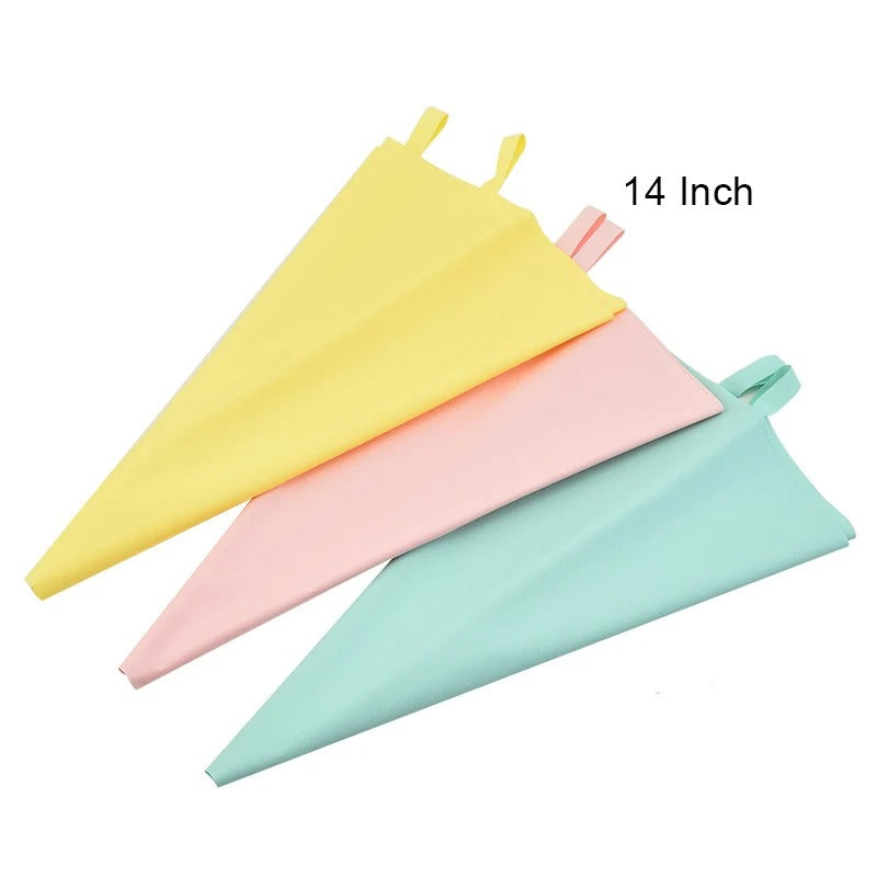 Trois poches à douille en silicone pour décoration pâtissière en jaune, rose et bleu, taille 14 pouces