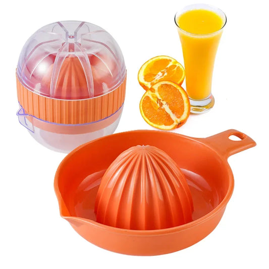 Presse-Citron Manuel Compact en Plastique – Jus Frais Maison avec un verre de jus d'orange frais