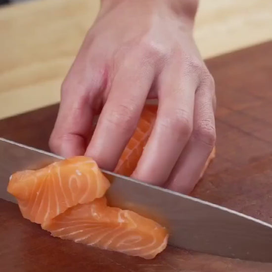 Couteau Santoku professionnel MYVIT – idéal pour légumes et viandes