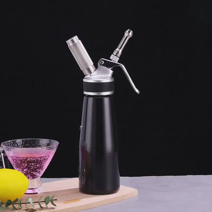 Stainless Steel Whipped Cream Dispenser 500/1000ml – Professional Results