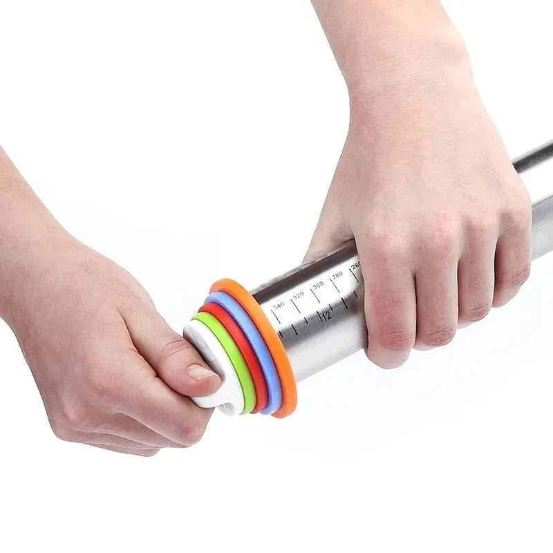 Rouleau à Pâtisserie Réglable en Inox – 43 cm avec des anneaux colorés pour un pâtissage précis