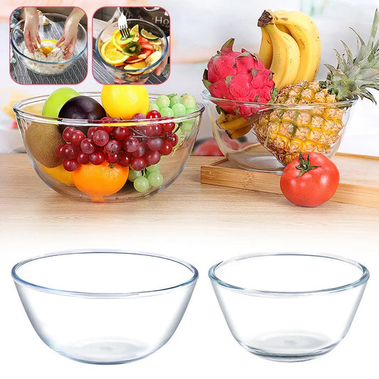 Saladier en Verre Transparent 500 ml à 4,5 L rempli de fruits frais sur une table en bois
