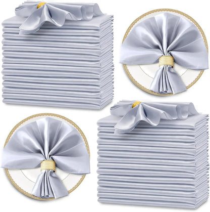 Lot de 12 Élégantes Serviettes de Table Satinées en gris clair pour des repas raffinés