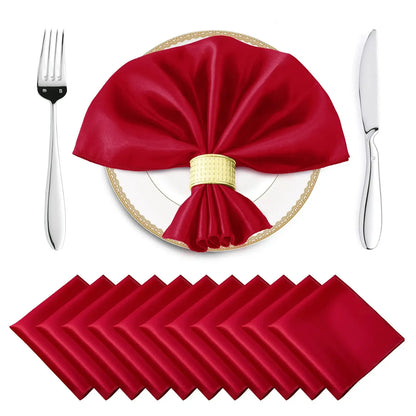 Serviettes de Table Satinées Lot de 12 Élégantes en rouge, parfaites pour embellir vos tables lors d'occasions spéciales