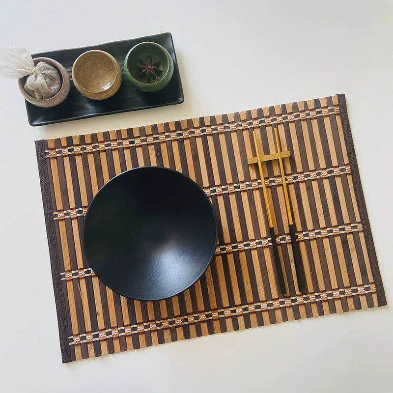 Sets de Table Rectangulaires en Bambou Naturel Lot de 4 avec bols et baguettes en présentation élégante