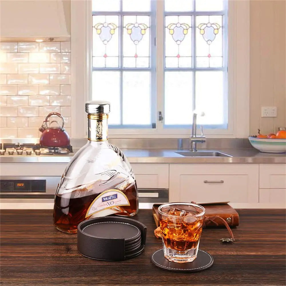 Sous-verres en Cuir Lot de 6 Imperméables 10 cm, idéaux pour protéger vos surfaces avec style.
