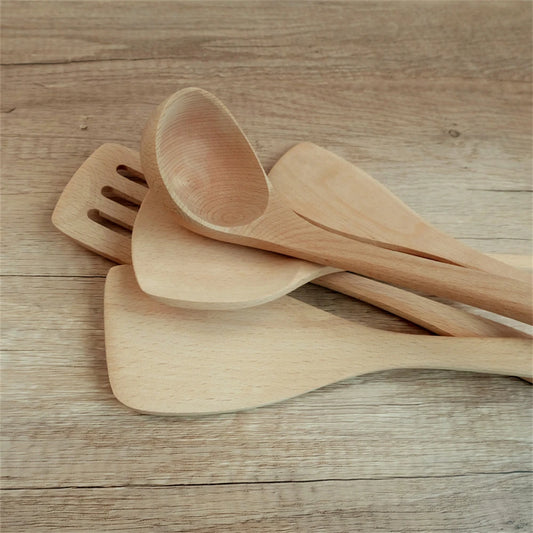 Spatule en Bois Naturel – Ustensile Sain Anti-rayures avec plusieurs ustensiles en bois clair pour cuisine