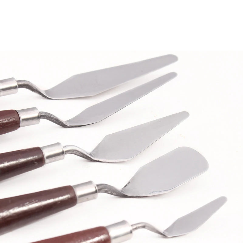 Spatules de Précision en Inox pour Décoration Pâtisserie – 5 Pièces avec poignées en bois élégantes