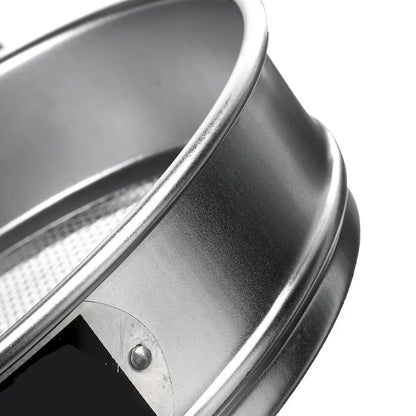 Tamis à Farine Inox Professionnel Passoire Fine pour Cuisine et Pâtisserie offrant une filtration précise des ingrédients