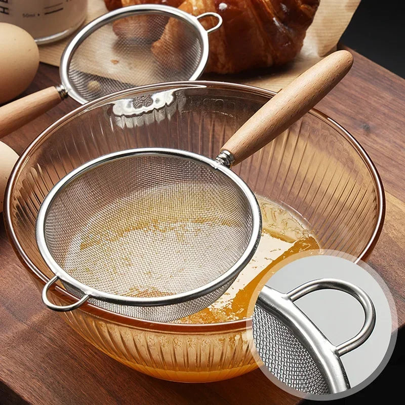 Tamis avec manche en bois sur bol en verre pour tamiser ingrédients Tamis - Idéale pour Filtrer, Tamiser et Cuire