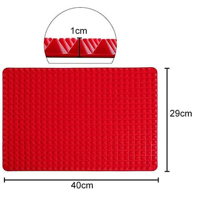 Tapis de cuisson pyramidal en silicone Ustensile de chef pour four, barbecue et cuisson plus saine en rouge.