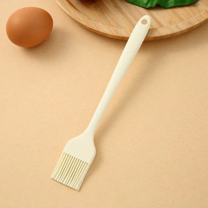 Ustensiles Silicone Cuisine – Maryse, Pinceau et Fouet en silicone blanc pour la pâtisserie et la cuisine