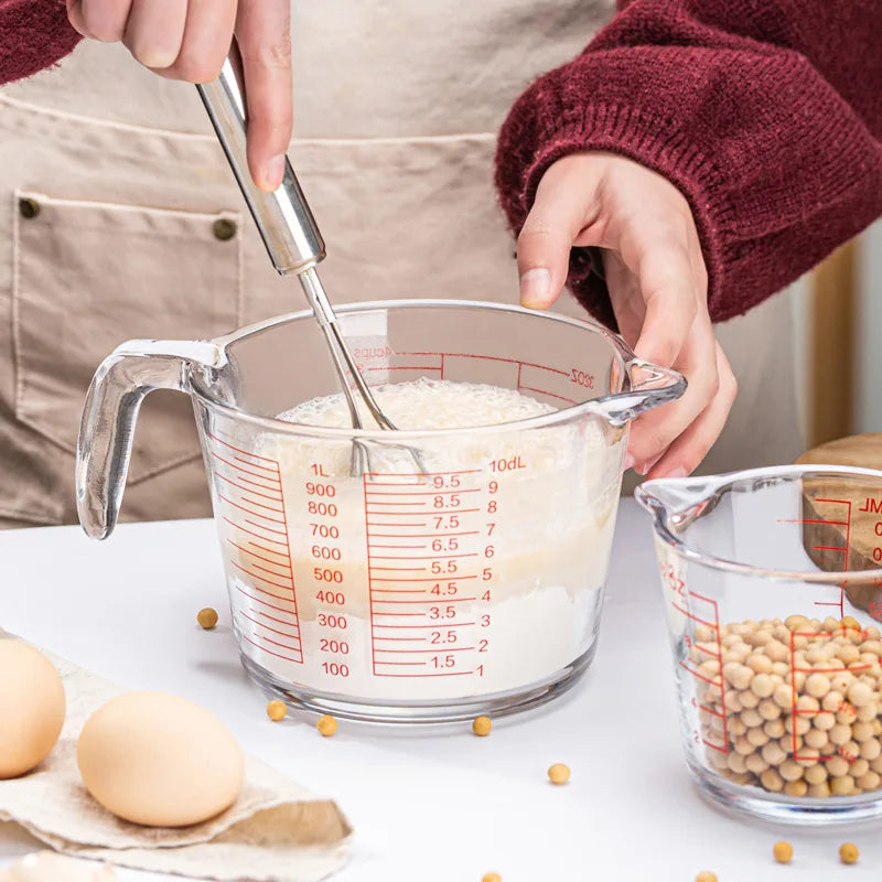 Verre Doseur en Verre 350/500/1000ml utilisé pour mélanger des ingrédients dans la cuisine