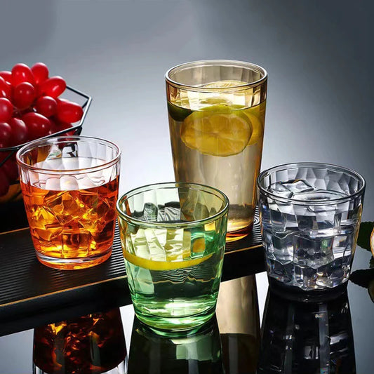 Verres à Table en Verre Transparent – Réutilisables & Éco avec différentes boissons et glaçons